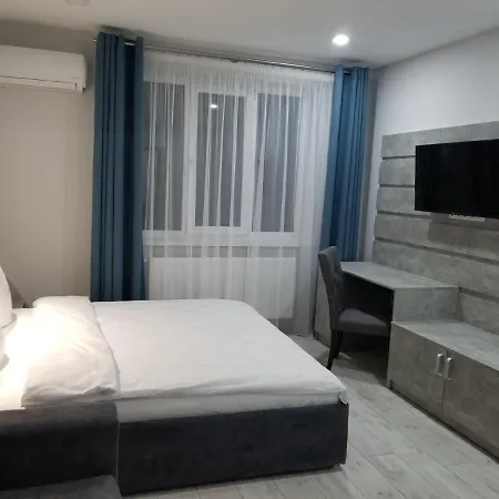 Apartment новая и уютная в центре