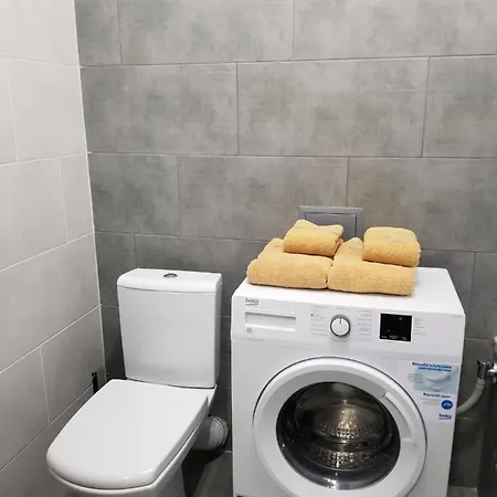 Apartment новая и уютная в центре Uschhorod